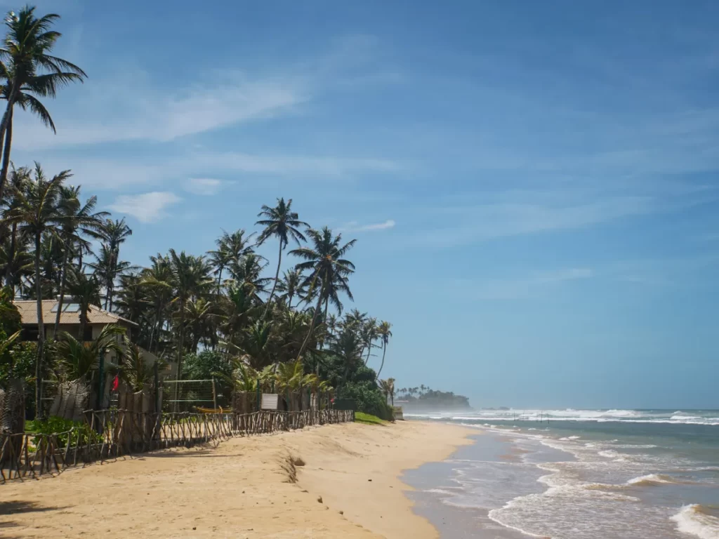 An empty beach between Lihinya Hotel and Insights resort in Ahangama