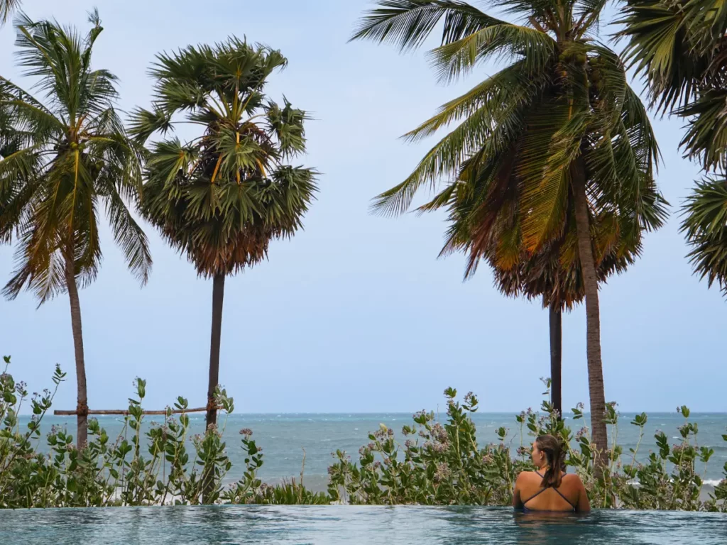 The infinity pool at Jetwing Surf, a great luxury hotel in Arugam Bay