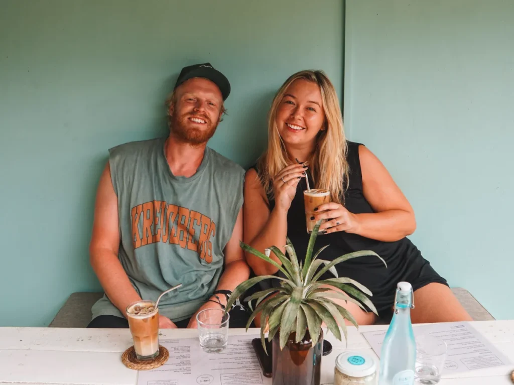 Good coffee and fresh juice at a cafe in Hiriketiya