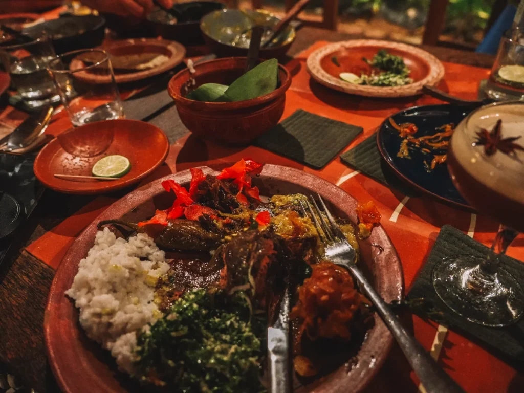 Authentic Sri Lankan rice and curry at Raa - Unique dining experience in Hiriketiya