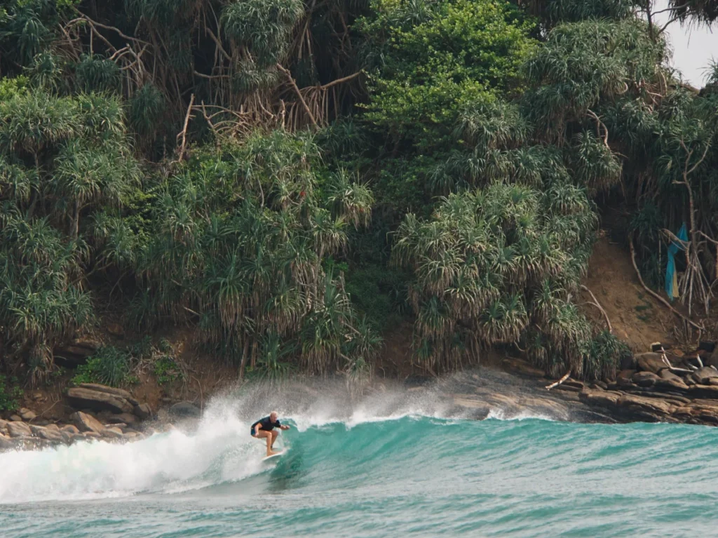 Hirketiya reef break - the perfect intermediate wave